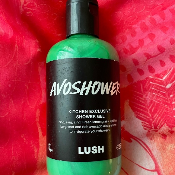 * NEW * Avoshower Shower Gel - Lush UK exclusive - Picture 1 of 5